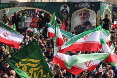 Iran Hidupkan Lagi Skenario Perang 1980-an, Siaga Merah Hadapai Invasi Darat AS