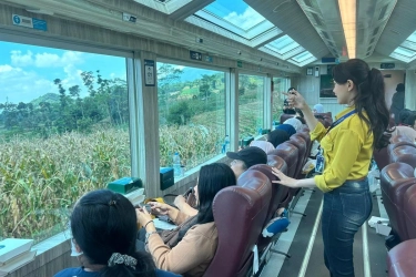 Cara Nikmati Fitur Kursi Hadap Jendela di Kereta Panoramic, Ada Syaratnya