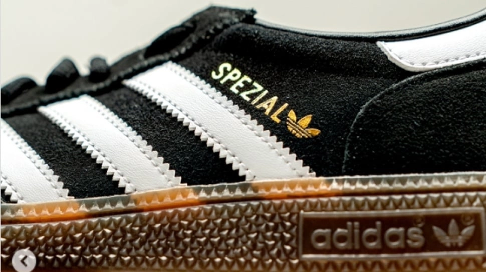 Berapa Harga Sepatu Adidas Spezial Termurah? Ini 5 Tipe Paling Banyak Diskonnya