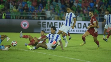 Hasil BRI Super League: Brace Ramon Tanque Bawa Persib Kalahkan Semen Padang