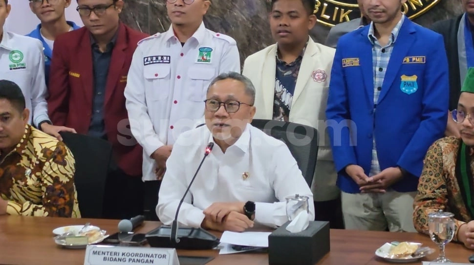 Zulhas Pasang Badan: Meski Dunia Membara, Stok Pangan RI Aman Hingga 2027!