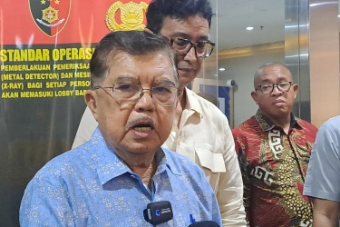 Jusuf Kalla Nilai Kasus Ijazah Berlarut-larut: Resahkan Masyarakat, Rugikan Jokowi