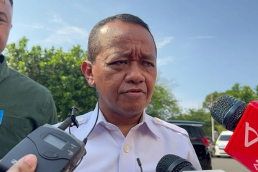 Kata Bahlil soal Kapal Pertamina Belum Bisa Lewati Selat Hormuz meski Iran-AS Gencatan Senjata