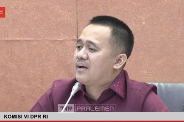 Selat Hormuz Dibuka, Anggota DPR: Peluang Perkuat Stok Energi Nasional