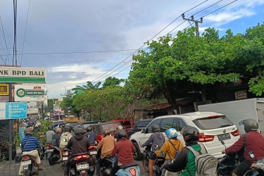 Bali Dikebut Benahi Infrastruktur, Macet hingga Abrasi Jadi Sorotan