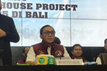 Bareskrim Tangkap WN China Pengedar Narkoba di Bali, Sita 12 Saset Minuman Berisi Ketamin dan MDMA