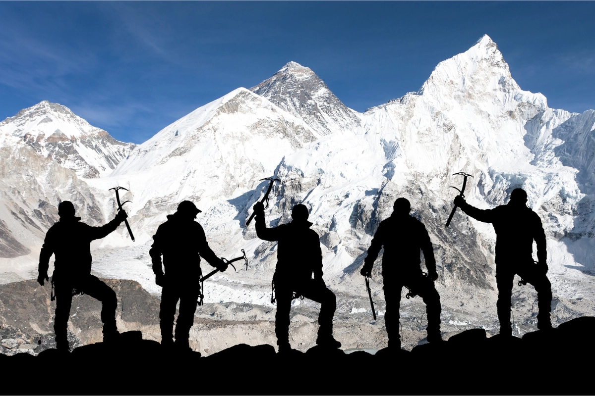Kasus Penipuan Pendakian Everest, Ribuan Turis Terdampak