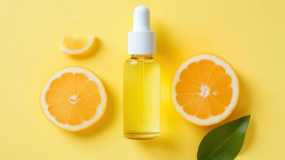 Serum Vitamin C Boleh Dipakai Setiap Hari? Ini Panduan dan 5 Rekomendasi yang Bagus