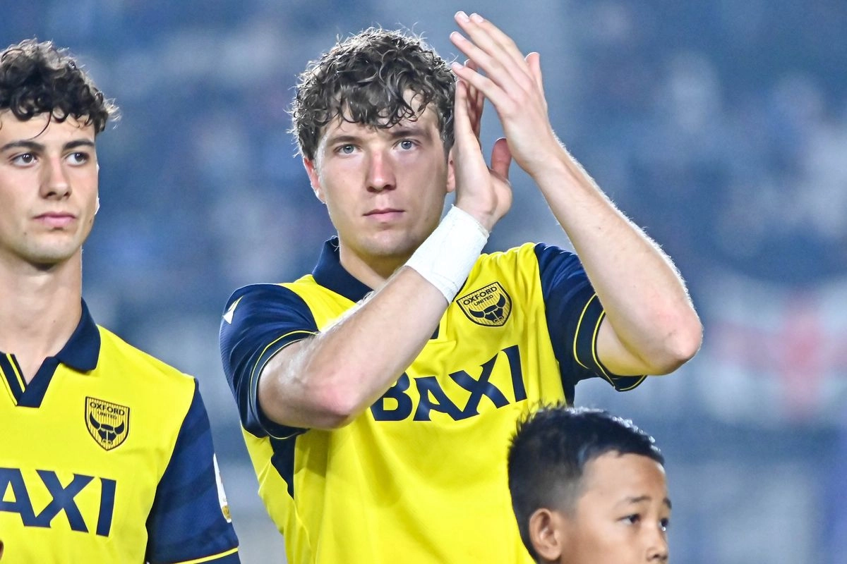 Ole Romeny Tampil Semenit, Oxford United Libas Watford 2-0