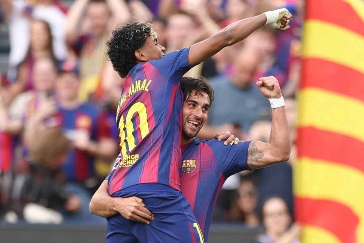 Barca Unggul 9 Poin dari Real Madrid, Hansif Flick: Perburuan Gelar Belum Selesai