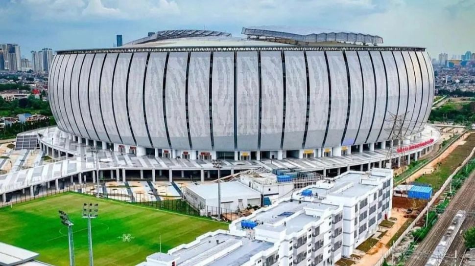 Siap-siap! Pergi ke Stadion JIS Bisa Naik KRL Mulai Juni