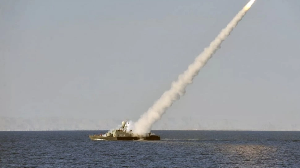 Perundingan Damai Gagal, Armada Angkatan Laut Iran Siap Tempur di Selat Hormuz