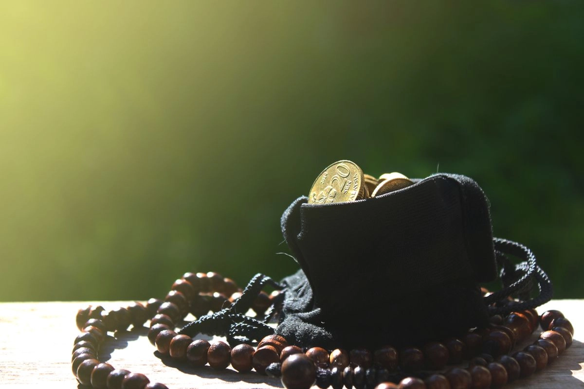 Dari Gereja ke Masjid: Model Keuangan Umat Berbasis Rumah Ibadah