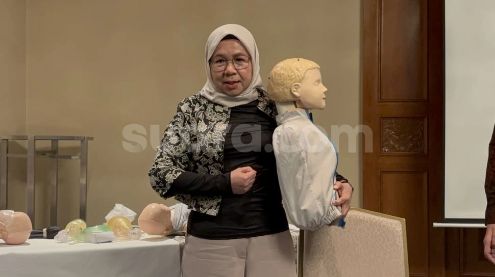Panduan Lengkap IDAI: Cara Benar Menangani Anak Tersedak dan Teknik RJP untuk Orang Awam