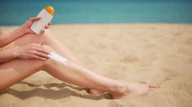 Sunscreen VS Sunblock, Mana yang Paling Ampuh Melindungi Kulit dari Sinar UV?