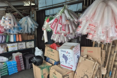 Harga Plastik Melonjak hingga 80 Persen, Industri Masuk Fase “Ganti Harga”