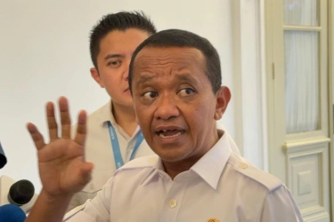 Stok Aman, Bahlil: Harga BBM Subsidi Tidak Naik, Insya Allah Selamanya