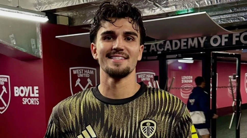 Calon Bek Timnas Indonesia Kirim Sindiran ke Manchester United