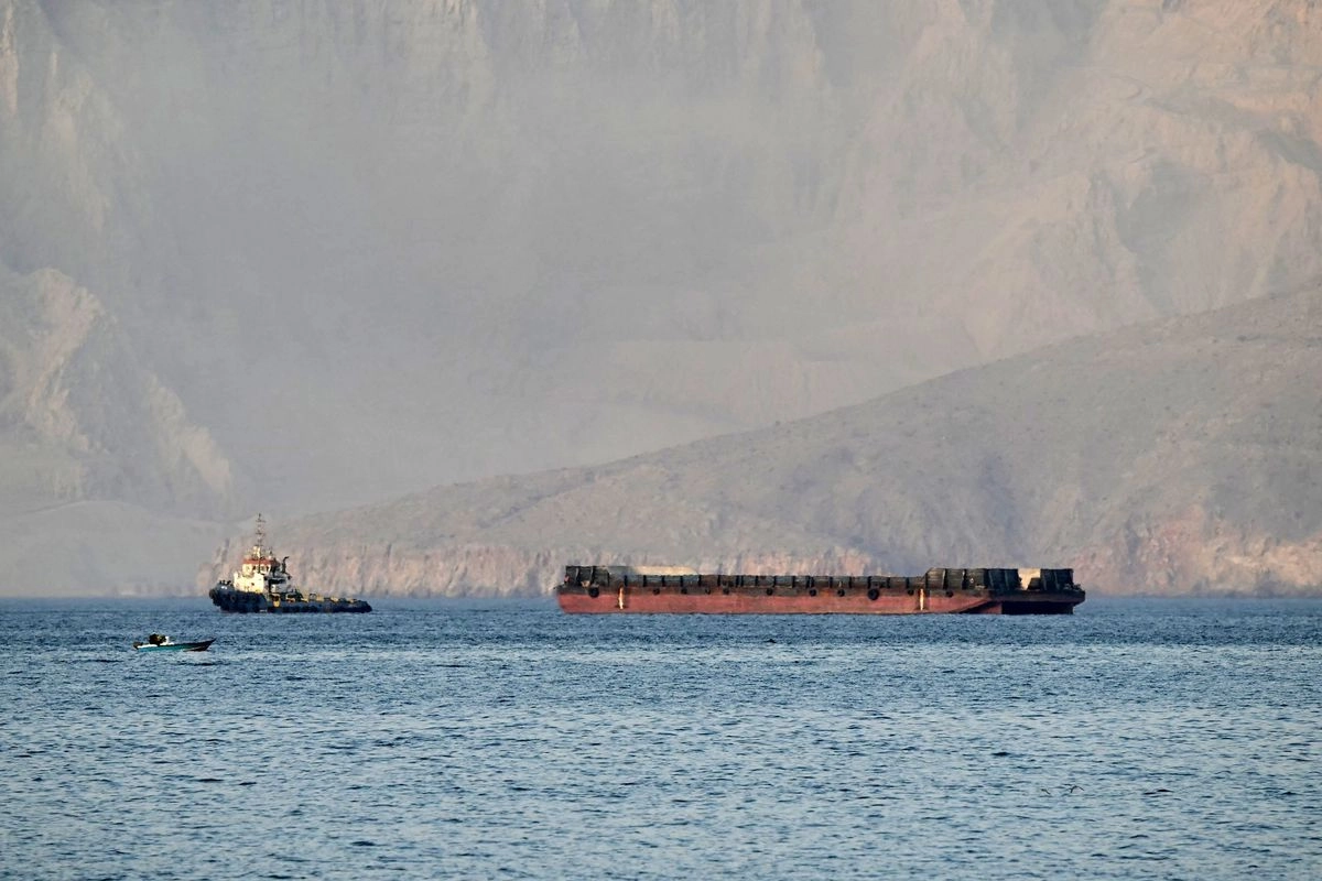 13 Kapal Putar Balik, Imbas Blokade AS di Selat Hormuz