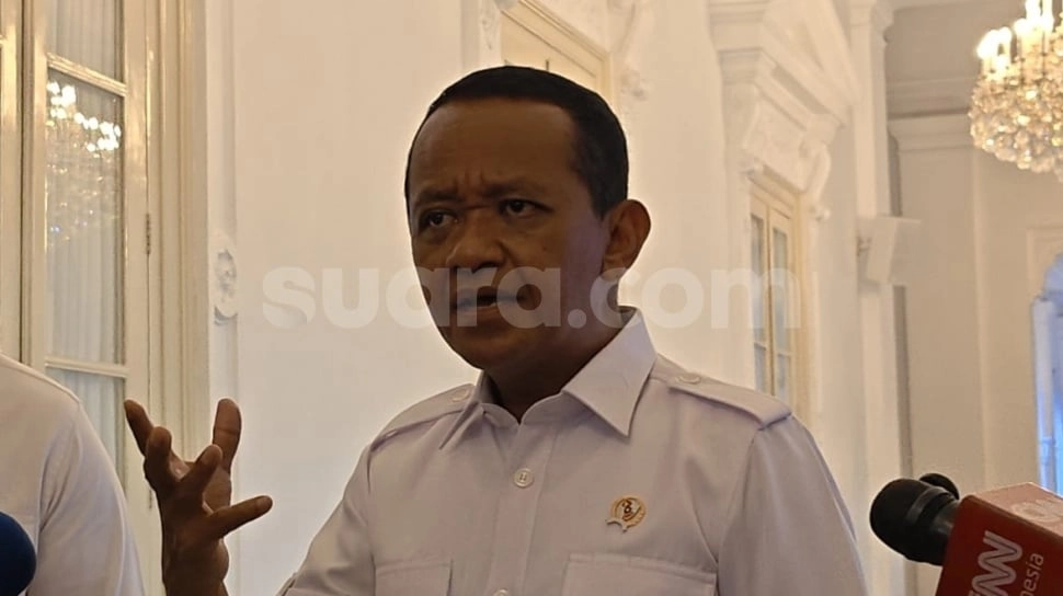 RI Borong Minyak Rusia, Soal Volume Bahlil Enggan Jawab