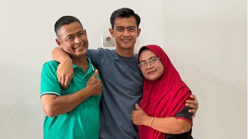 Tak Hanya Jago Olah Bola, 2 Pemain Timnas Indonesia Kini Resmi Sarjana!