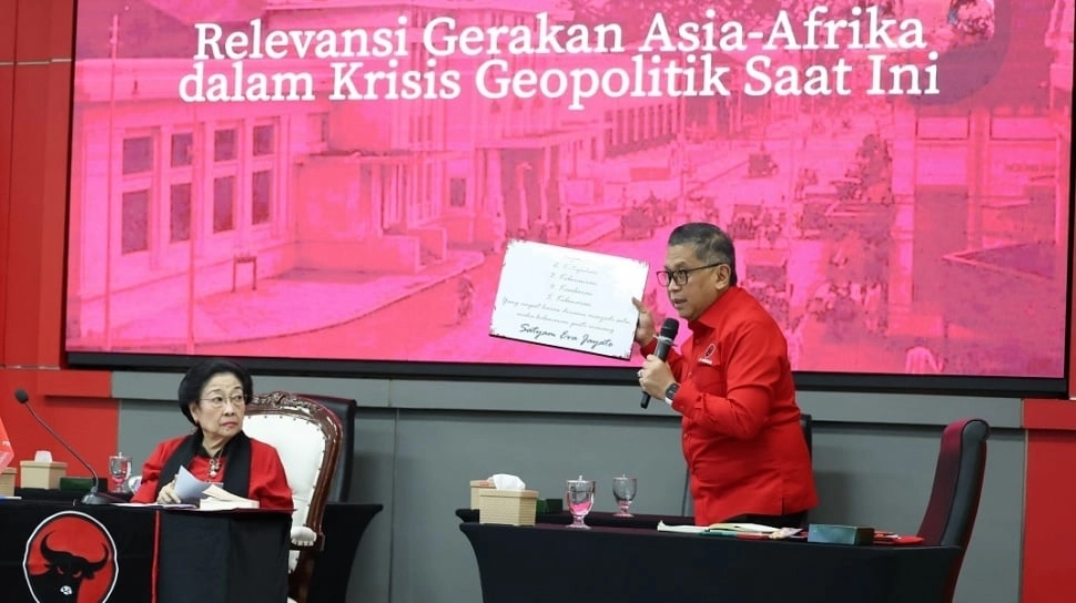 Hasto PDIP: Kritik ke Jokowi Dulu Ternyata Benar, Prabowo Jangan Antikritik