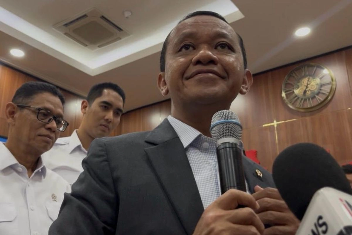 Bahlil Sebut Harga Pertamax Berpotensi Naik jika Harga Minyak Dunia Terus Melambung