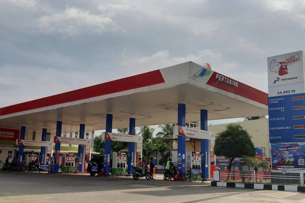 Dampak Kenaikan Harga BBM Nonsubsidi ke Emiten