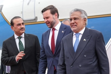 Kenapa Kepala Militer Pakistan Pimpin Negosiasi AS-Iran, Bukan PM Sharif?