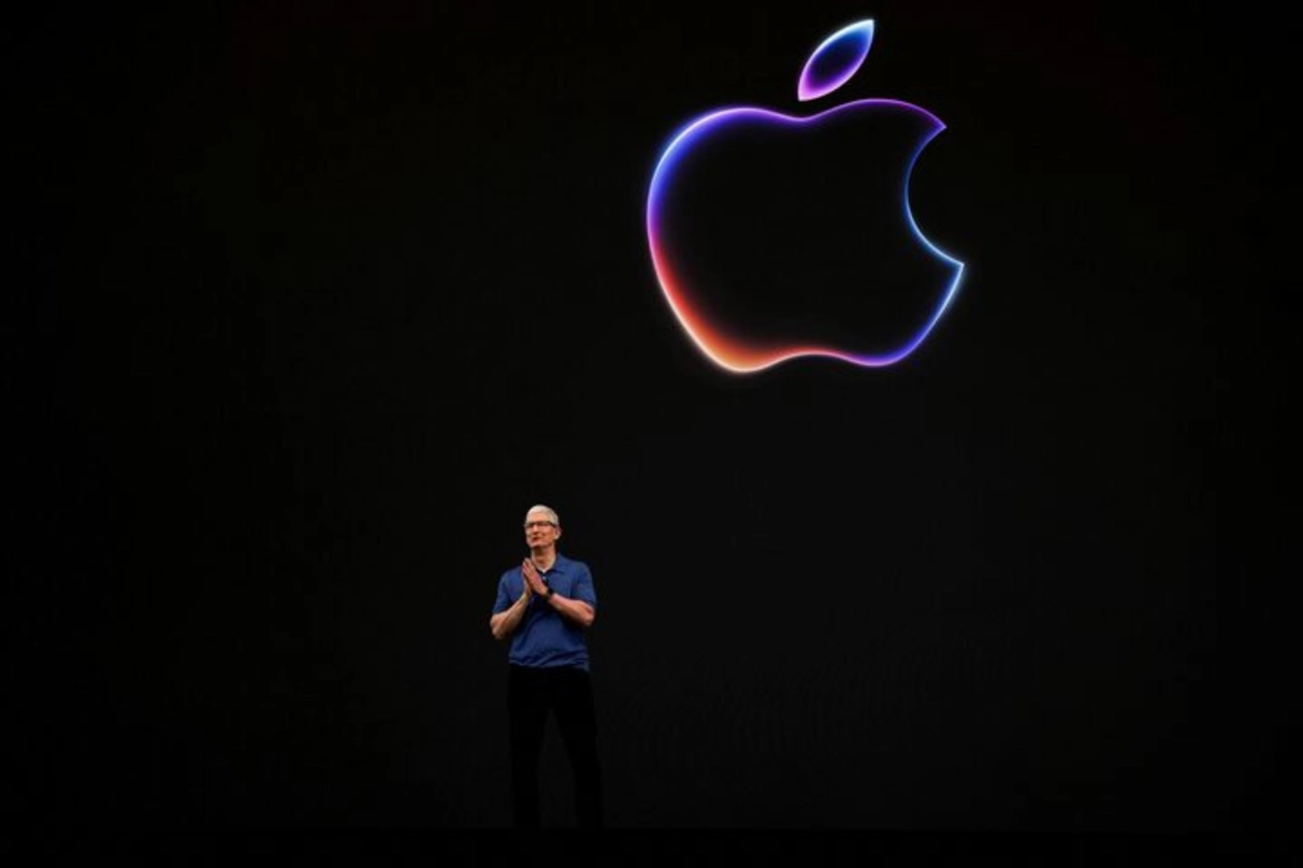 Di Bawah Tim Cook, Saham Apple Melesat 2.000 Persen