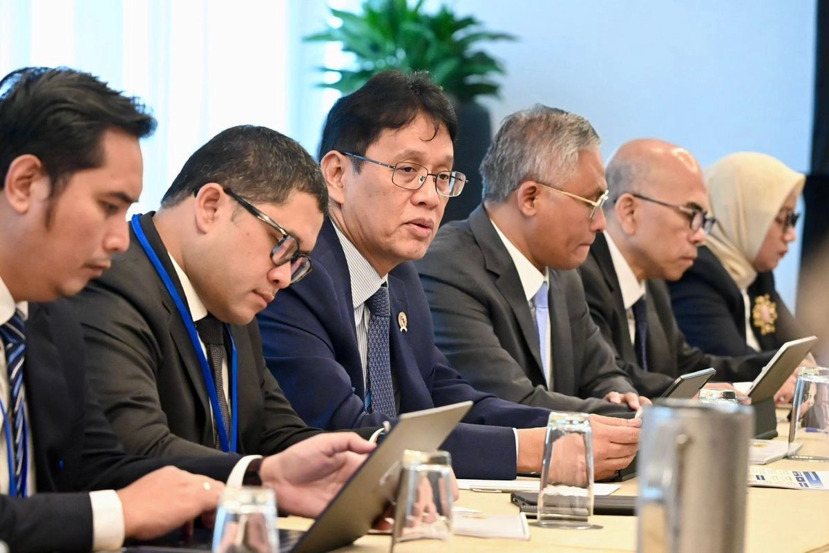 Ketika ''Standar'' Jadi ''Poor'': Paradoks Rating Agency dan Kedaulatan Ekonomi