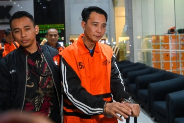 KPK Periksa Polisi-Jaksa soal Pemberian THR dari Bupati Rejang Lebong