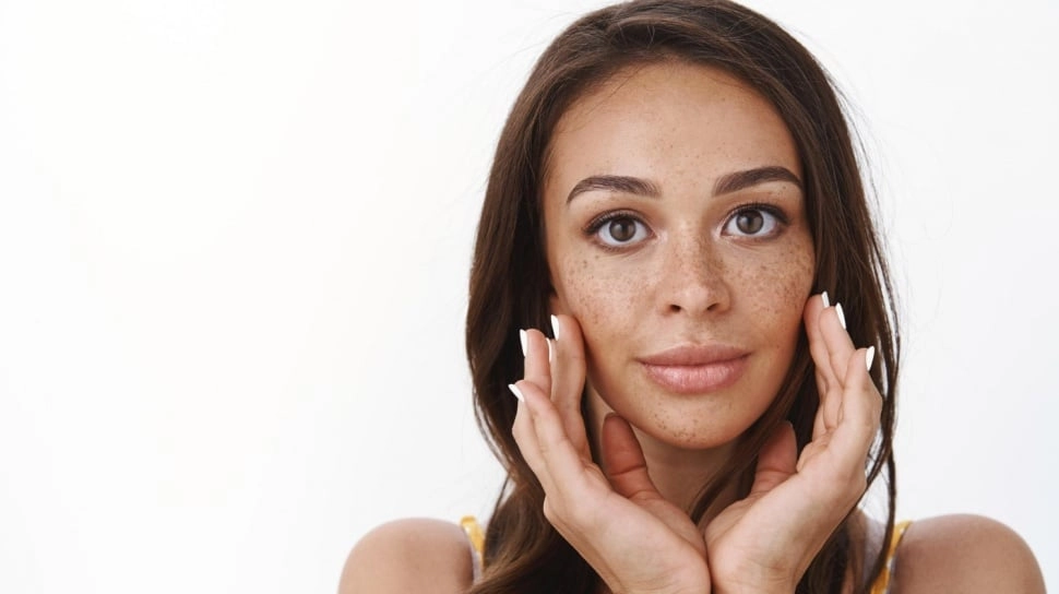 5 Perbedaan Flek Hitam dan Melasma, Bagaimana Cara Mengatasinya?