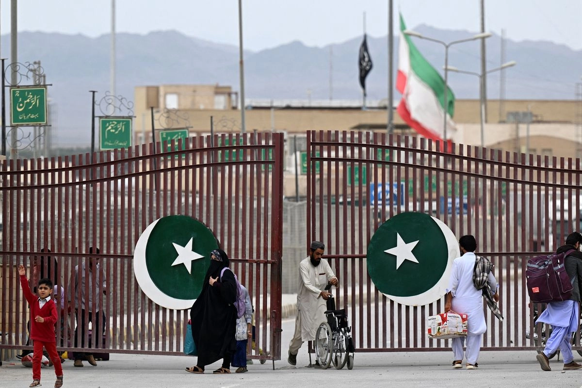 Pakistan Masih Tunggu AS-Iran Datang, Warga Mulai Kesal