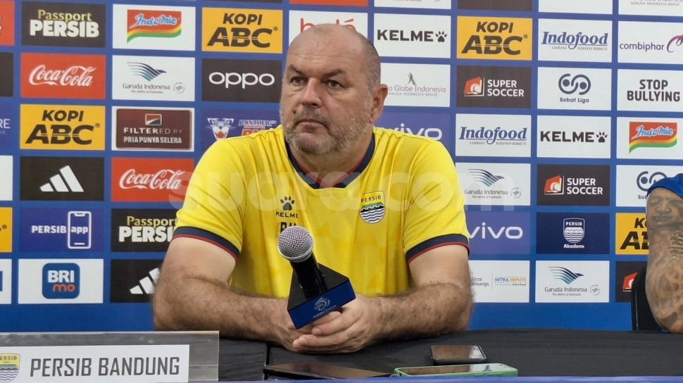 Bojan Hodak Minta Pemain Persib Bandung Jangan Panik, Kenapa?