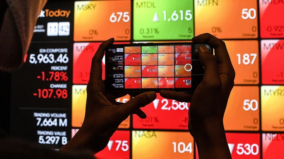 IHSG Masih Tengkurep di Level 7.544, Sentimen Global Jadi Beban