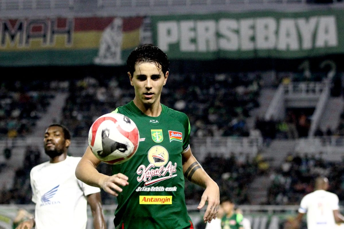 Jadwal Siaran Langsung Malut United Vs Persebaya di Super League 2025-2026