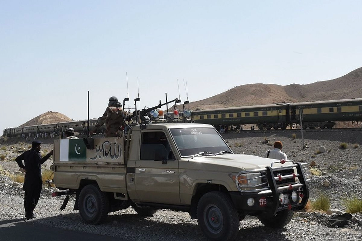 Pakistan Mencekam, 40 Milisi Bermotor Serbu Tambang Emas, 10 Orang Tewas