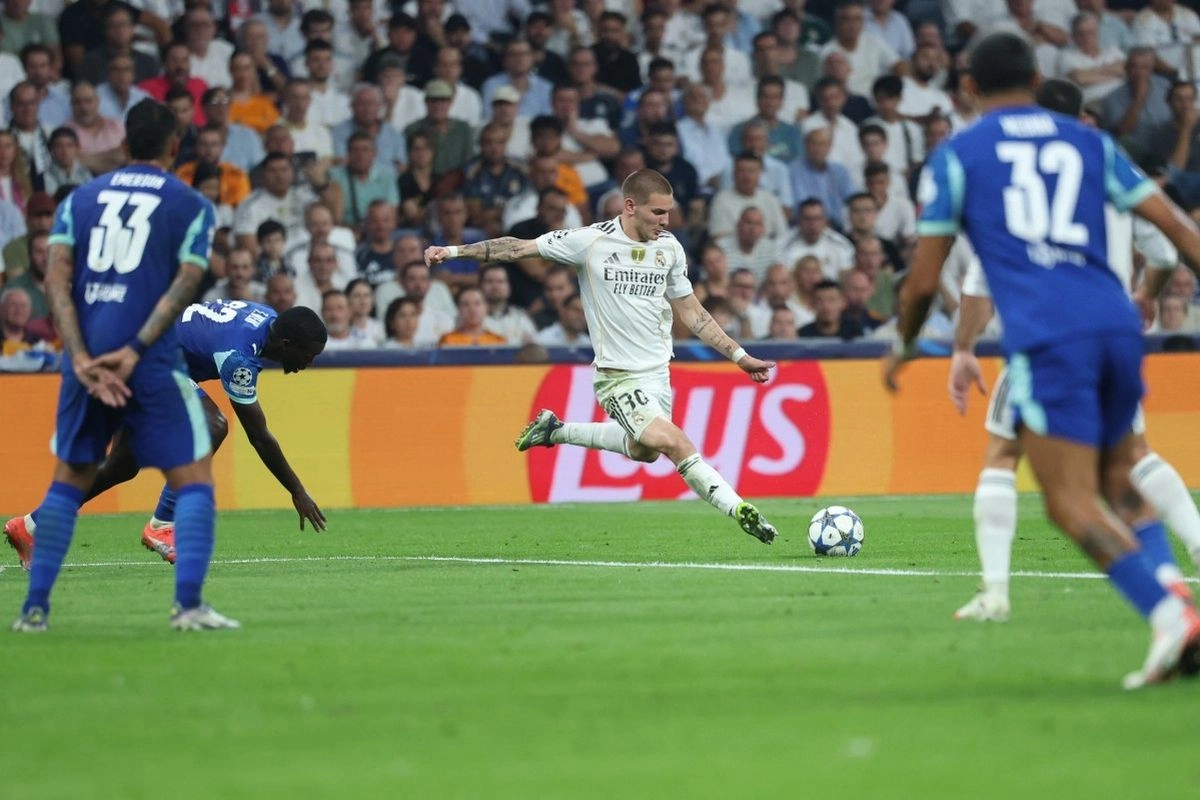 Real Madrid Evaluasi Franco Mastantuono, Opsi Peminjaman Mulai Dibahas