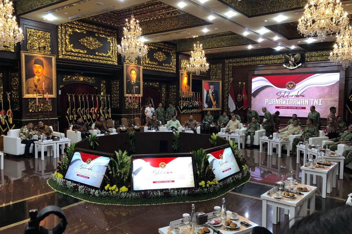Menhan Kumpulkan Jenderal Purnawirawan TNI untuk Bahas Strategi Pertahanan