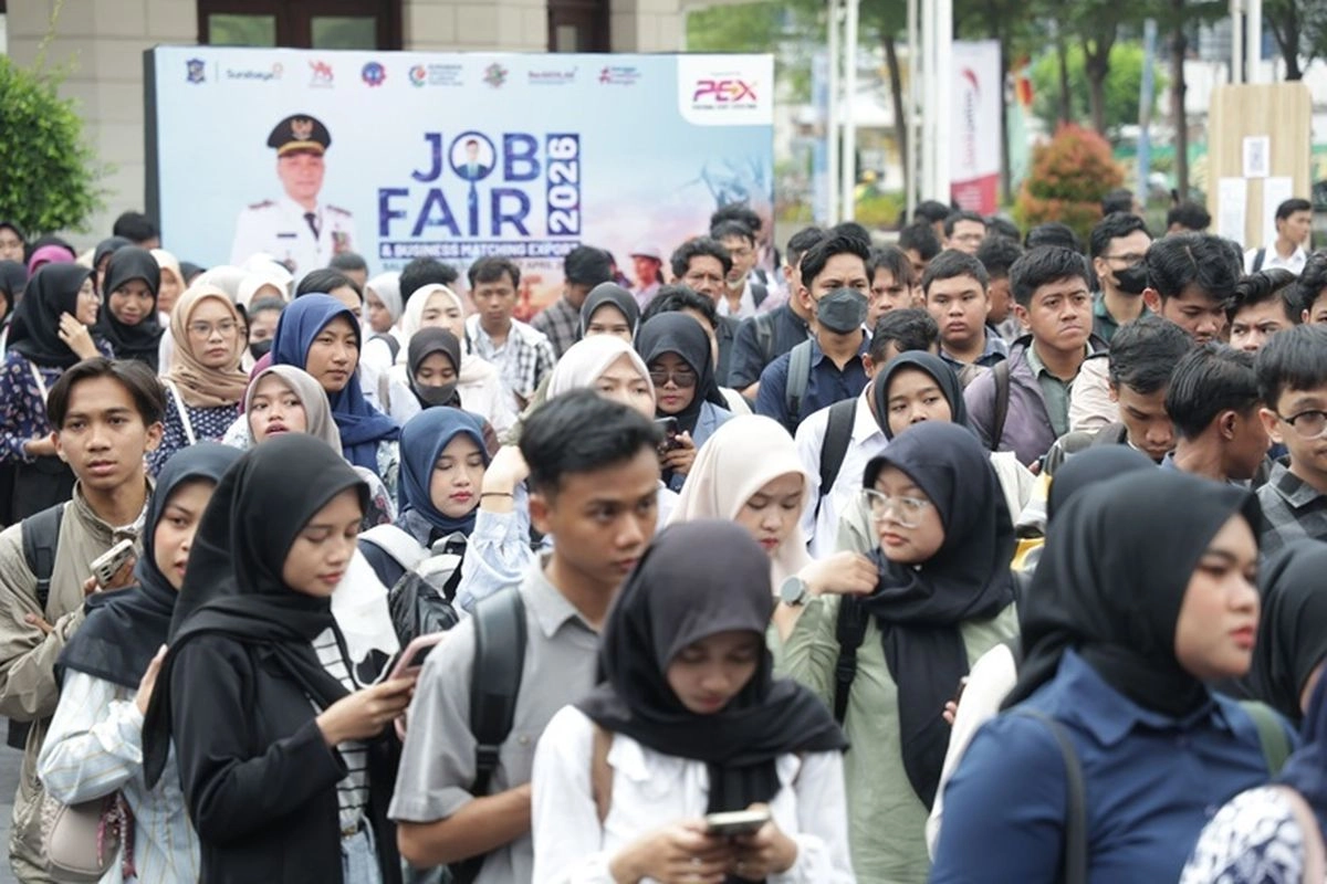 Pasar Kerja Rapuh di Tengah Modal Besar Demografi