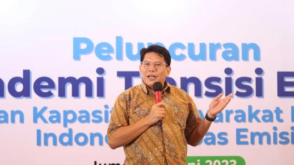 IESR Bongkar Dampak dari Kebijakan Bebas Pajak Kendaraan Listrik Dihapus