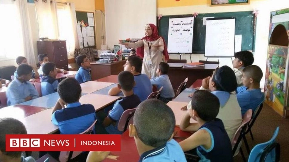 Kawat Berduri Blokade Anak-anak Palestina Sekolah ke Tepi Barat