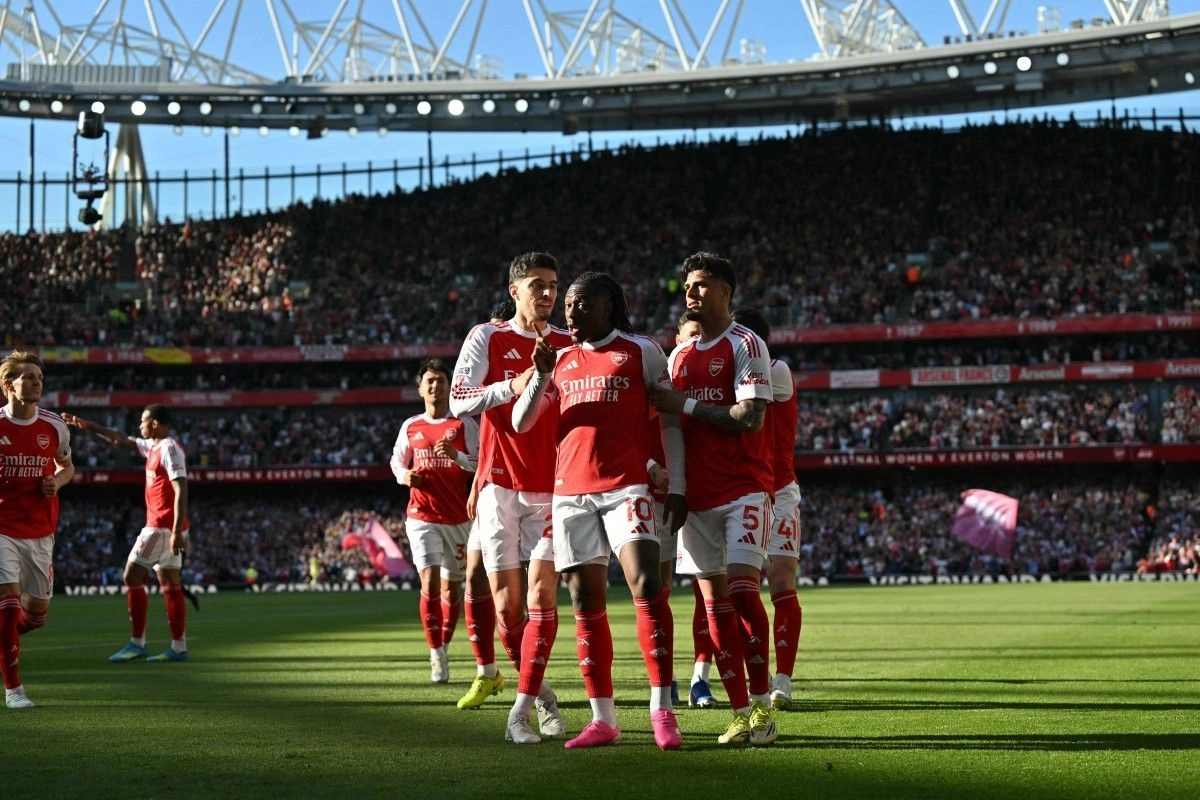 Hasil Arsenal Vs Newcastle 1-0: Roket Eberechi Eze, Gunners Salip Man City
