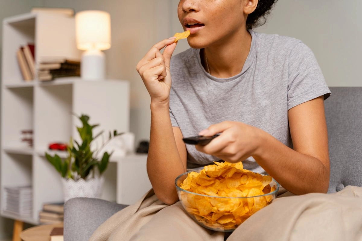 Kesalahan Diet yang Bisa Mempercepat Penuaan, dari Pola Makan hingga Cara Memasak