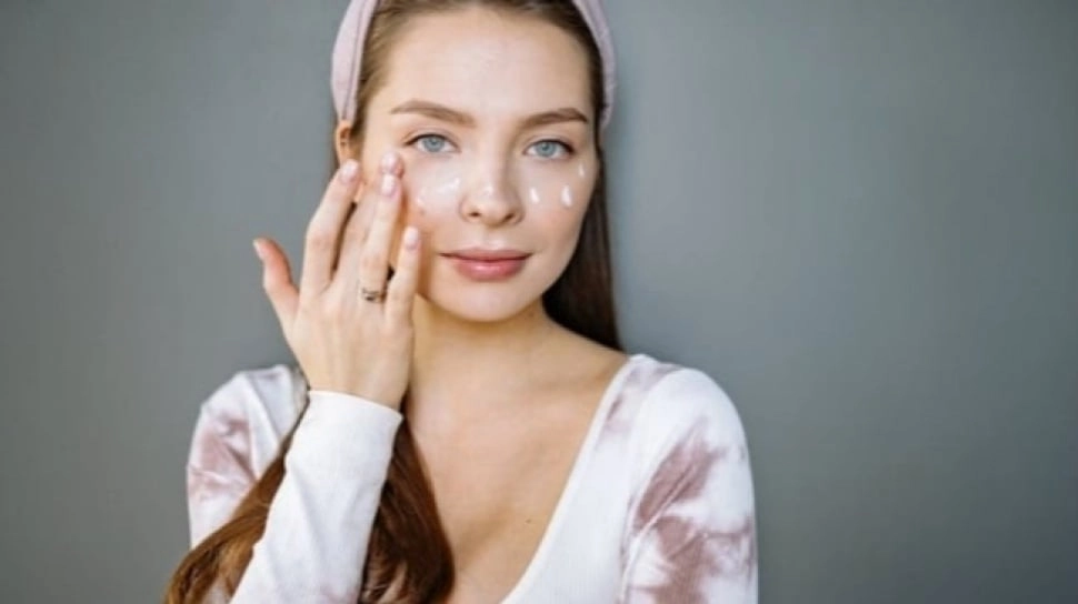 5 Tone Up Cream Terbaik untuk Wajah Cerah Instan Tanpa Ribet
