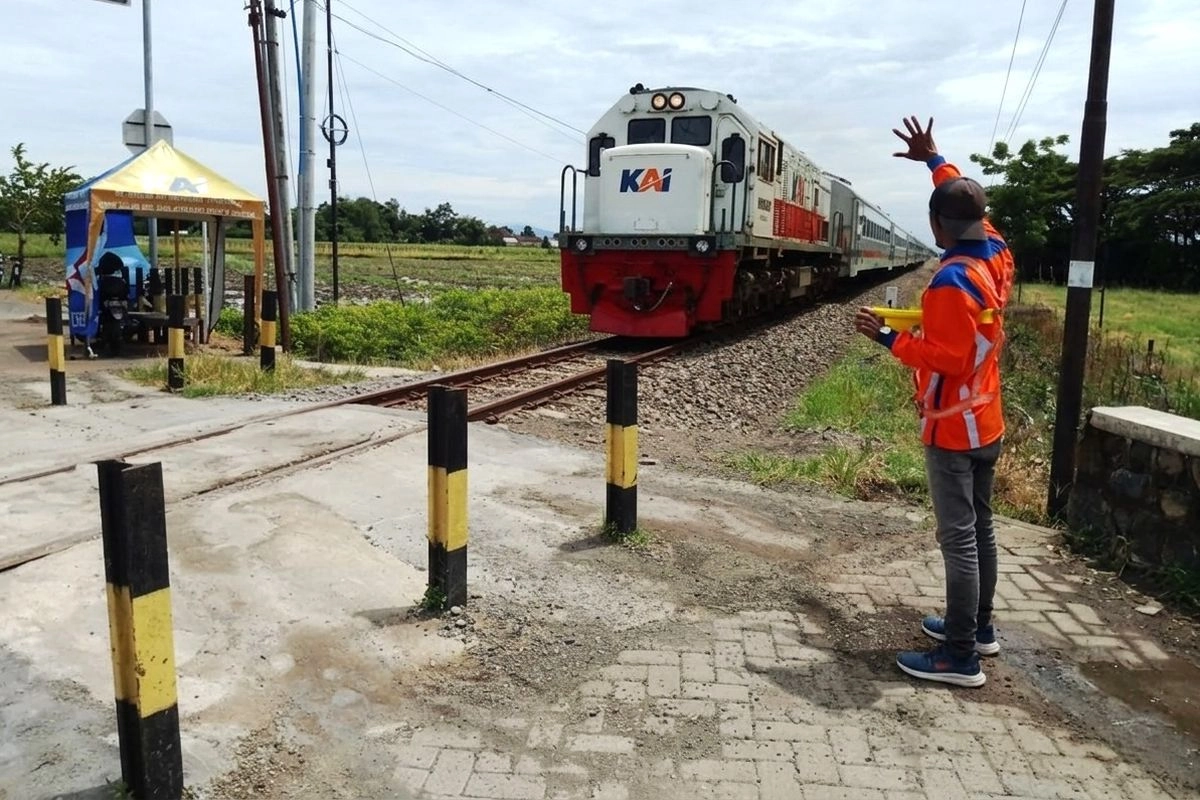 Dorongan Penutupan Perlintasan Sebidang, Cegah Kecelakaan Kereta Terulang
