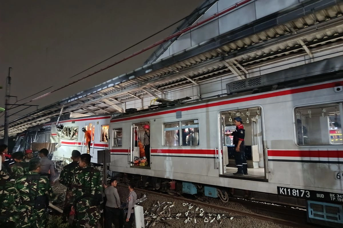 Imbas Kecelakaan KRL dan Argo Bromo, 9 Perjalanan KA Jarak Jauh Dibatalkan