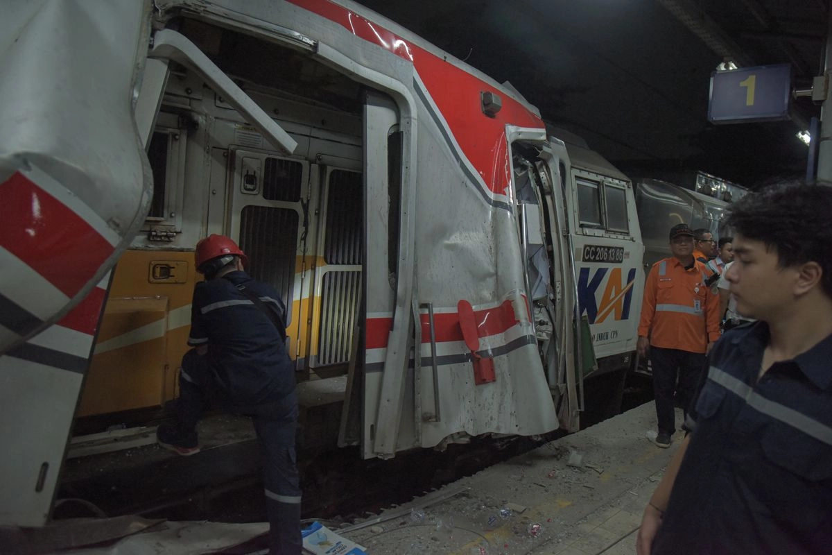 Seluruh Penumpang KA Argo Bromo Anggrek Selamat Imbas Kecelakaan Kereta di Stasiun Bekasi Timur