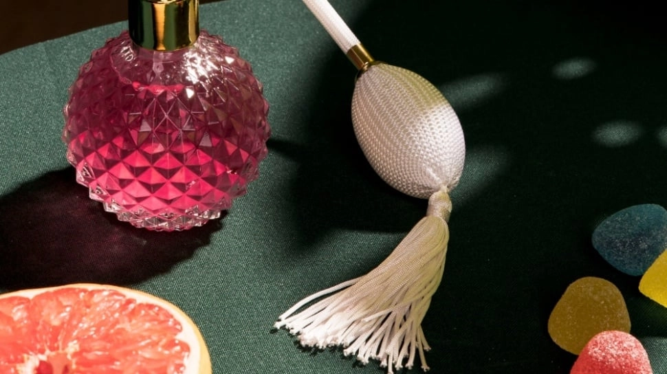 5 Pilihan Parfum Aroma Jeruk yang Segar di Cuaca Panas